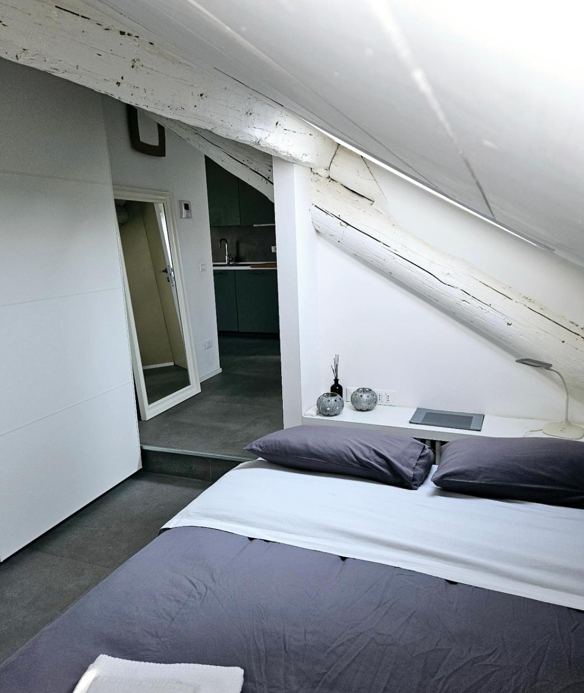 Romantic View Apartment Milan Bagian luar foto